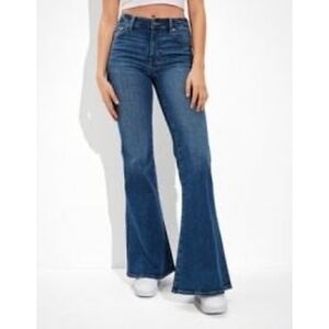 American Eagle Next Level Stretch Festival Flare Size 10 Short